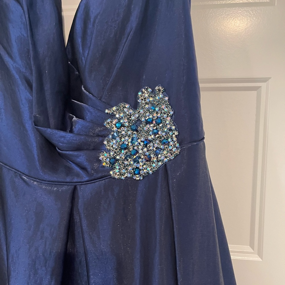 Sherri Hill 53309 - Picture 7 of 12